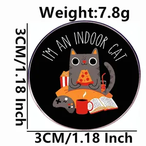 Épinglette de chat de salon mangeant une pizza avec accessoires et guide de taille 3cm