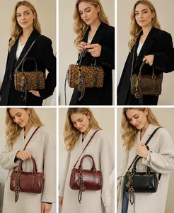 Collage de sacs Boston chic à motif léopard, portés en bandoulière ou à la main pour femme