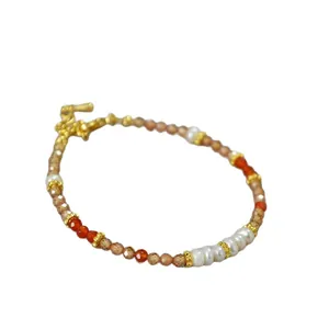Bracelet fait main en perles d'eau douce avec zircon champagne et fermoir doré