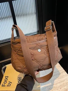 Women Quilted Nylon Shoulder Bag Large Capacity Padded Crossbody Purse Lightweight Puffer Bag With Adjustable Strap Casual