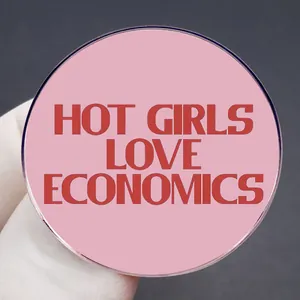 Badge rond rose avec slogan Hot Girls Love Economics pour accessoires féministes