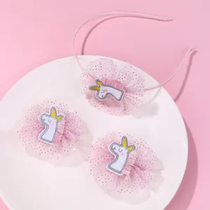 Rosa Haarschmuck-Set für Mädchen mit Einhorn-Stickerei und Blumen aus Netzstoff