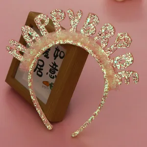Cerchietto rosa Happy Bride con paillettes e pizzo per feste di matrimonio
