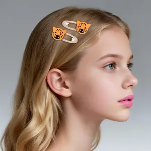 Barrettes BB léopard de dessin animé mignon pour enfants sur mannequin cheveux