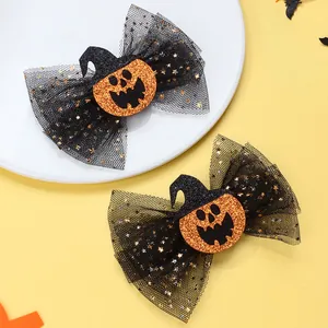 Halloween Haarclips Set aus schwarzem Netz mit Goldsternen und Glitzer-Kürbis Design
