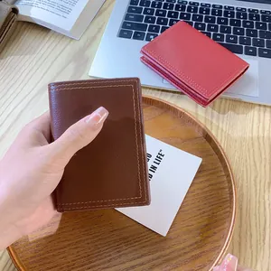 Portefeuille court en cuir pour femme à grande capacité avec surpiqûres apparentes