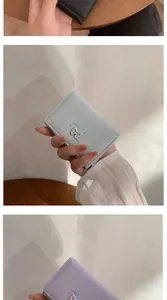 Détails des clips d'ours décoratifs sur porte-cartes colorés en similicuir de qualité