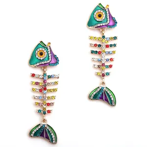 Boucles d'oreilles pendantes arête de poisson colorée avec émail et strass brillants