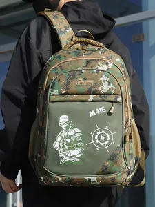 Zaino mimetico militare per ragazzi con design soldato M416 e tasche laterali in rete