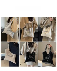 Viste multiple della borsa tote stile punk con rivetti metallici e tracolla larga