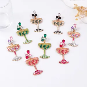 Cocktailglas Vorm Oorbellen Hangers Zinklegering Strass Imitatie Kunstparel Roestvrijstalen Oorbelsteker Party Sieraden
