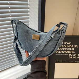 Sac Hobo en Denim pour Femme Bandoulière Minimaliste Japonais Coton Délavé Sac à Épaule Lune Avec Sangle Réglable