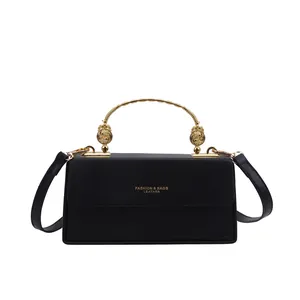 Sac à main carré en cuir PU noir avec poignée en métal doré et bandoulière chic