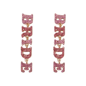 Elegante vergoldete BRIDE-Ohrhänger mit rosa Strasssteinen als Hochzeits-Accessoire