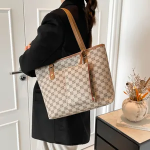 Vintage tote bag met geometrische hartjesprint en bijpassend klein tasje voor dames