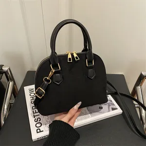 Dames Vintage Wollen Schelptas Met Klaver Hart Reliëf Luxe Niche Ontwerp Crossbody Schoudertas Mode Handtas Casual Tas