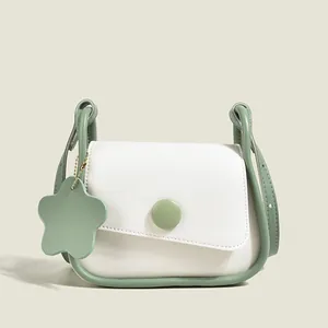 Women Minimalist PU Leather Small Square Crossbody Bag With Flower Pendant Contrast Color Trim Shoulder Bag For Daily Dating