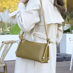 Sac à Épaule en Cuir PU Tissé Vintage Pour Femmes Sangle à Nœud Mode Sac à Bandoulière Décontracté Quotidien