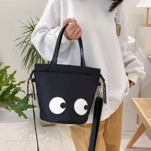 Damen Casual Nylon Umhängetasche Große Augen Design Süße Cartoon Handtasche Mit Verstellbarem Riemen Für Den Alltag