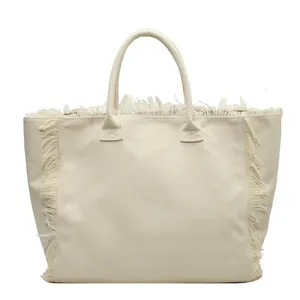 Sac fourre-tout en toile blanc cassé avec détails de franges bohèmes et grande capacité