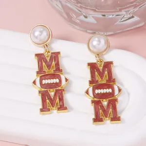 Boucles d'oreilles MOM thème rugby avec perles et finition dorée pour la fête des mères