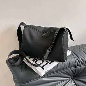 Large Capacity Women Oxford Cloth Shoulder Bag Minimalist Commuting Crossbody Tote Bag With Adjustable Wide Strap Casual Fashion