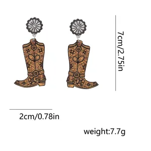 Detaillierte Größenangaben für Western-Cowboystiefel-Ohrringe mit Blumendruck