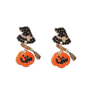 Boucles d'oreilles Halloween avec chapeau de sorcière et citrouille en perles