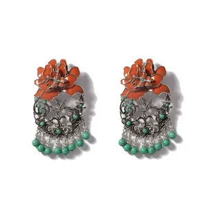 Vintage etnische kwastjes oorbellen met oranje emaille bloemen en turkoois kralen