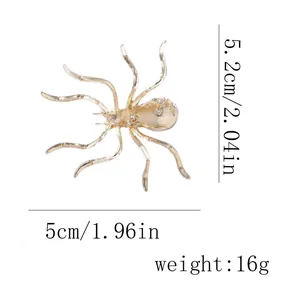 Detailed size specifications of the gold spider brooch with dimensions and weight info