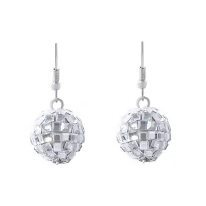 Boucles d'oreilles boules disco avec miroirs argentés pour la mode festive des femmes