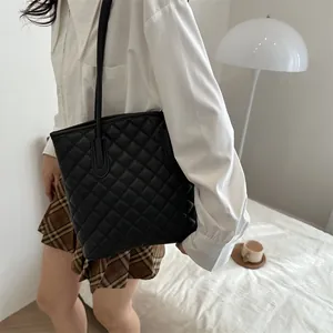 Classic black quilted rhombic pattern tote bag with long leather shoulder straps