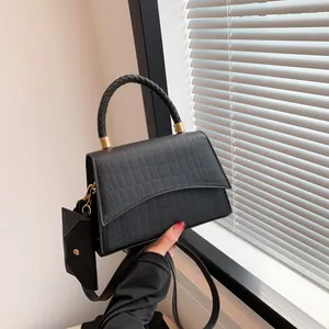 Bolso de Mano para Mujer de Cuero PU con Patrón de Cocodrilo y Asa Trenzada Bolso Bandolera Cuadrado de Moda con Mini Bolso