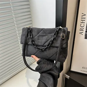 Fashion Denim Quilted Shoulder Bag Women Chain Decor Diamond Pattern Crossbody Envelope Underarm Bag Daily Travel Purse