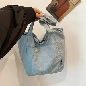 Damen Gefaltete Nylon Tragetasche Große Kapazität Wasserdichte Umhängetasche Für Büro Casual Japanischer Minimalismus Handtasche