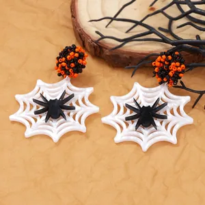 Boucles d'oreilles toile d'araignée gothiques pour Halloween avec perles orange et noir