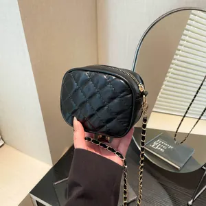 Petit Sac Bandoulière Matelassé pour Femme avec Chaîne Mode en Cuir PU Petit Sac Rond Élégant Pochette Quotidienne pour Fête Voyage