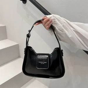 Women's Fashion PU Leather Underarm Bag Minimalist Hobo Shoulder Bag With Adjustable Strap Solid Color Retro Handbag