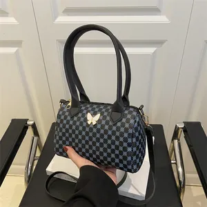 Borsa Boston da Donna in Pelle PU Vintage Alta Capacità Motivo Geometrico Borsa a Cilindro Con Fibbia a Farfalla Tracolla Rimovibile