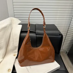 Shiny Patent Leather Underarm Bag For Women Minimalist Hobo Shoulder Bag Glossy PU Half Moon Handbag Fashion Commuting Purse