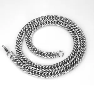 Collier en acier inoxydable argenté poli avec double tissage arrondi et fermoir mousqueton