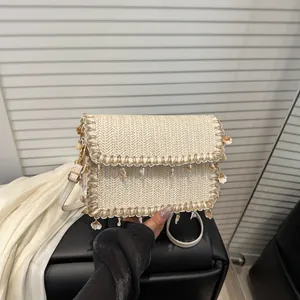 Borsa a Tracolla in Paglia Intrecciata a Mano per Donna Nappa di Conchiglie Stile Bohémien Borsa a Spalla da Spiaggia Estate