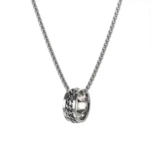 Collana con ciondolo ad anello a catena cubana e catena veneziana per uomo e donna