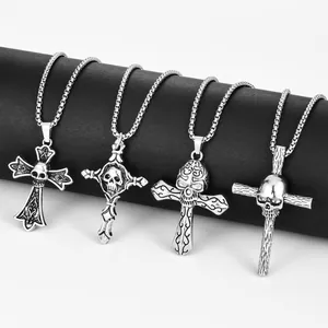 Colliers pendentifs tête de mort et croix gothique en acier inoxydable argenté pour hommes