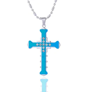Herren Kreuzanhänger Silber mit blauem Finish und Kristallen an einer Kugelkette