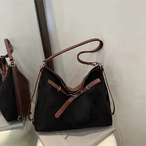 Women's Large Capacity Suede-look PU Leather Shoulder Bag Vintage Belt Decoration Commuter Tote Hobo Bag Fashion Travel Handbag