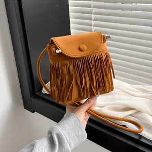 Damen Vintage Wildleder Umhängetasche Mit Fransen Böhmische Kleine Quadratische Schultertasche Für Alltag Reise Mode Tasche