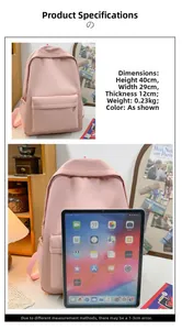 Rosa Freizeitrucksack mit Maßen 40x29x12cm und großem Fassungsvermögen im Detail