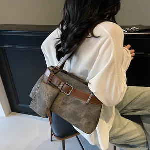 Retro canvas schoudertas met lederen riemen en een klein bijpassend portemonnee