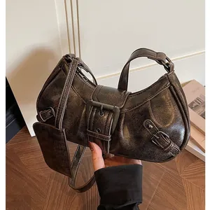 Borsa Sottobraccio a Pieghe Stile Moto Vintage Per Donna Borsa a Tracolla in Pelle PU Crepata Con Mini Pochette Fibbia Grande